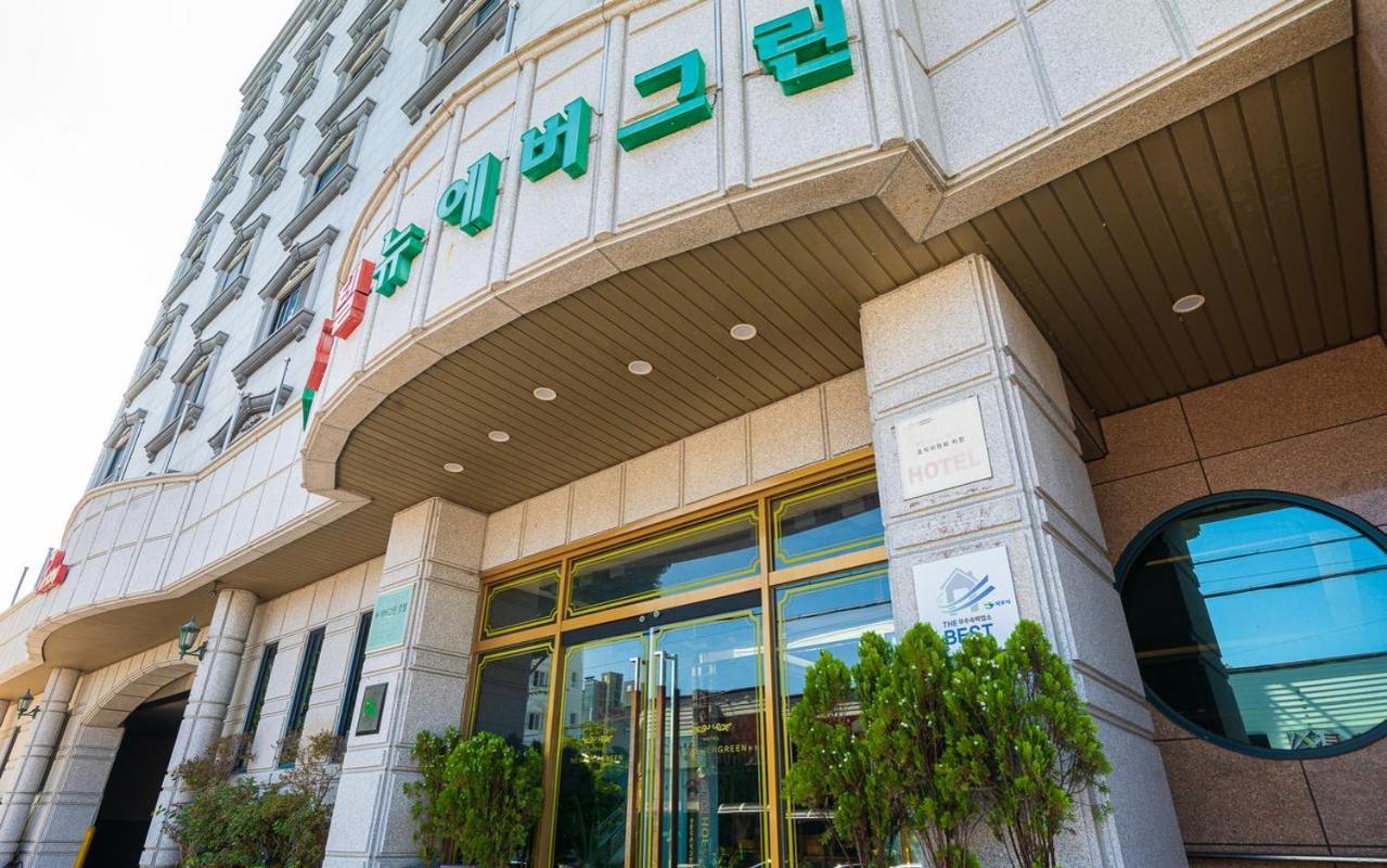 Hotel New Evergreen Мокпо Экстерьер фото