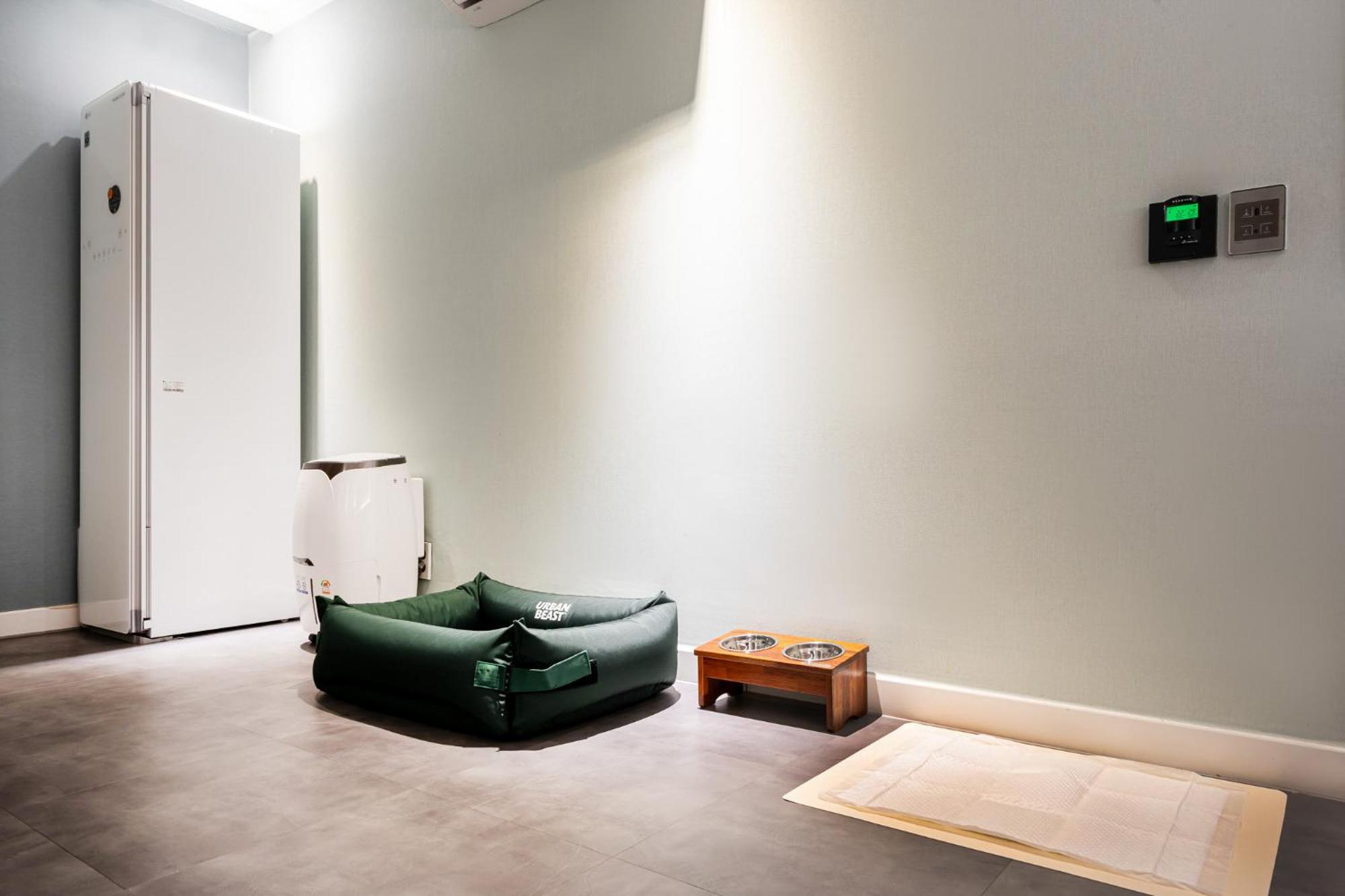 Hotel New Evergreen Мокпо Экстерьер фото