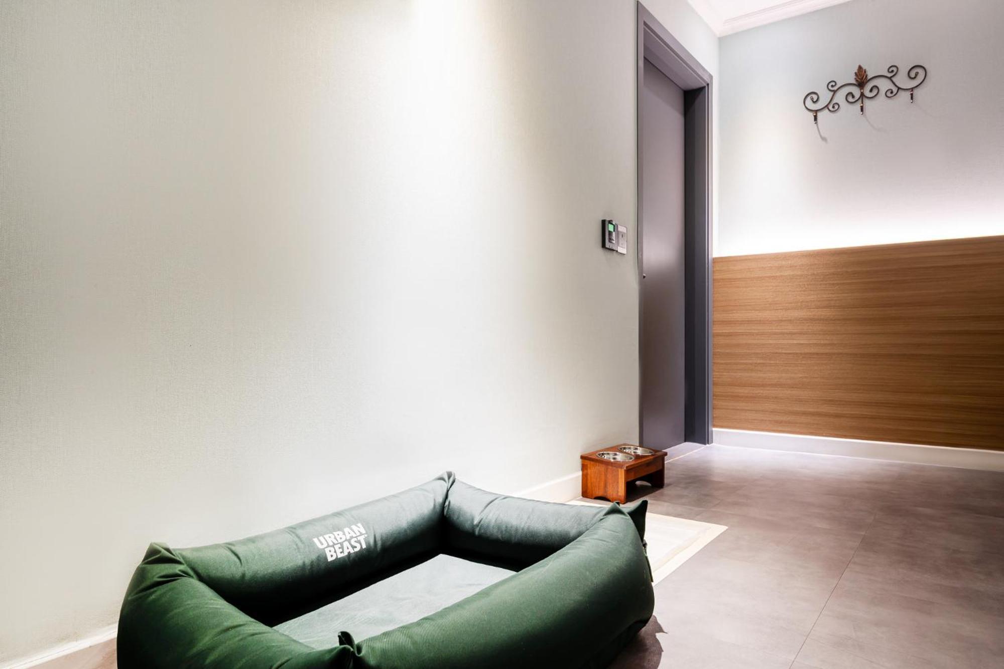 Hotel New Evergreen Мокпо Экстерьер фото